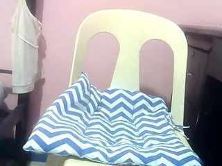 Live sex webcam photo for melon2love4u #240761472