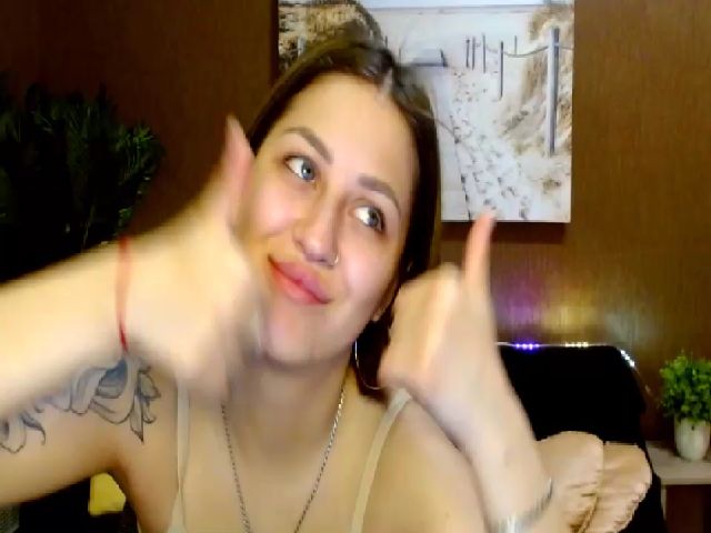 Live sex webcam photo for MsDream_ #254115252