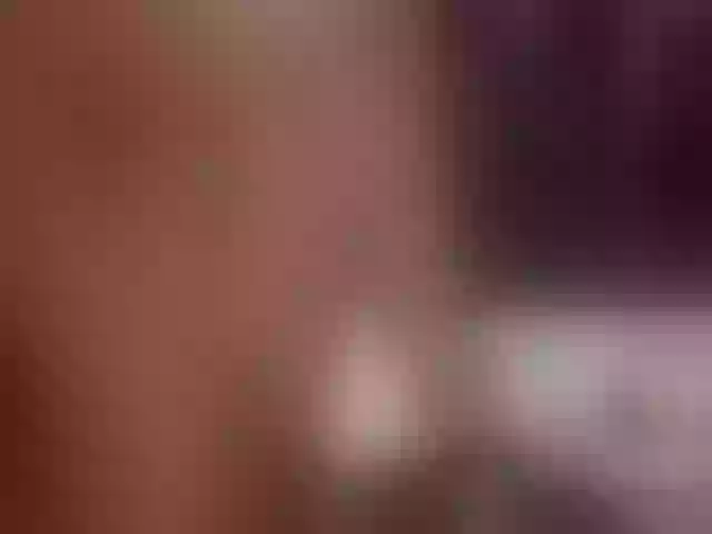 Live sex webcam photo for JolyBoss #265560138