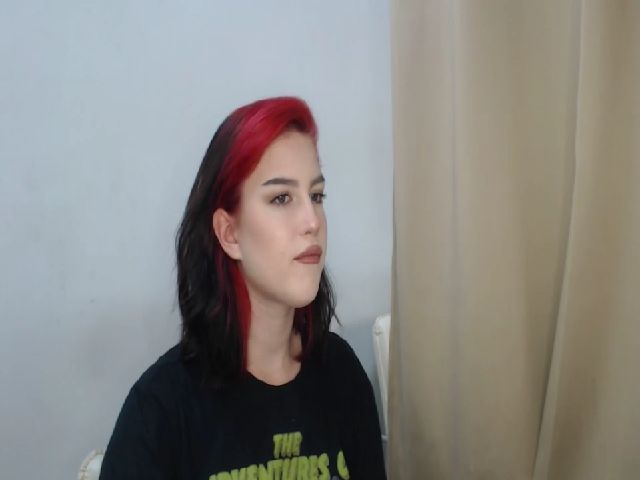 Live sex webcam photo for KateKoss #258147912