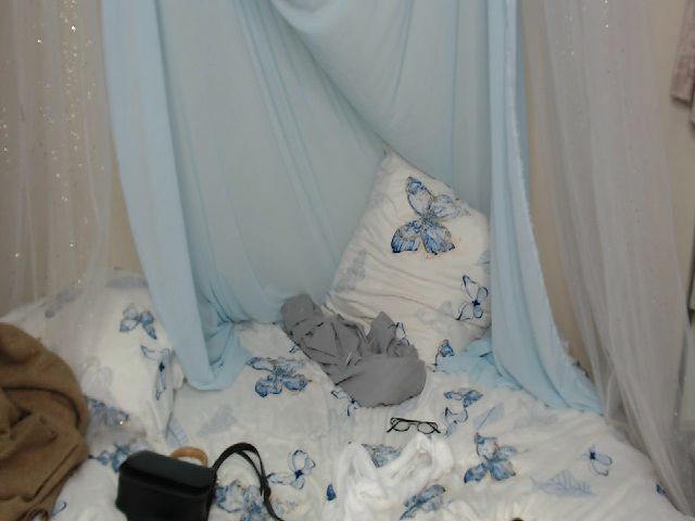 Live sex webcam photo for ImFoxx #261386453