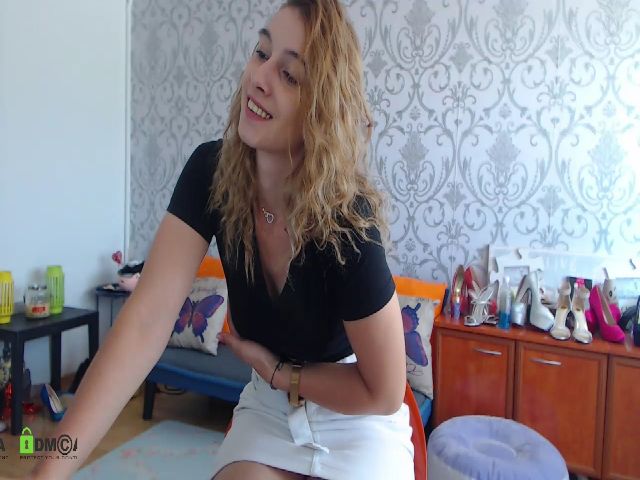 Live sex webcam photo for Bella_antonia #254423170