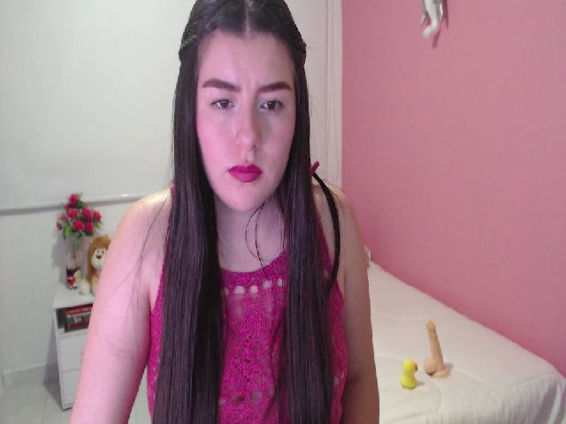 Live sex webcam photo for Frida_porn #254019826