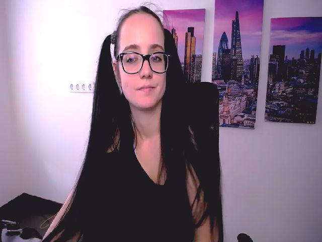 Live sex webcam photo for RebekaJo #263628455