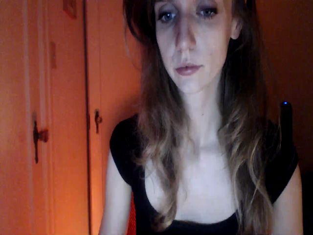 Live sex webcam photo for Muffinmoon #255555506