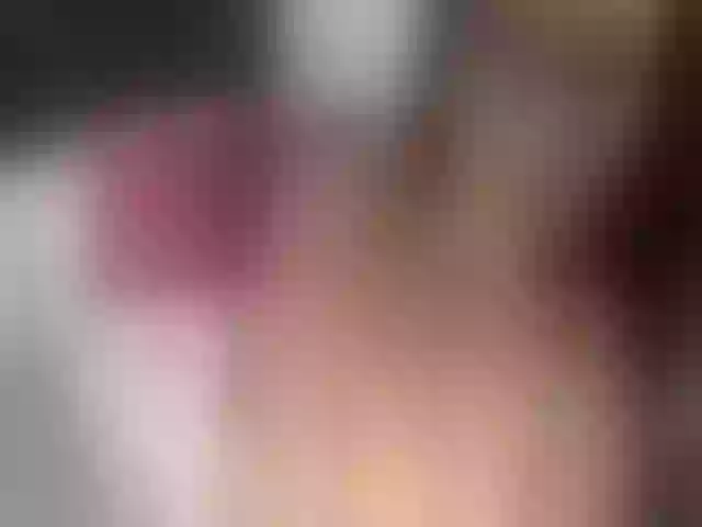 Live sex webcam photo for StormiSquirt #258911027