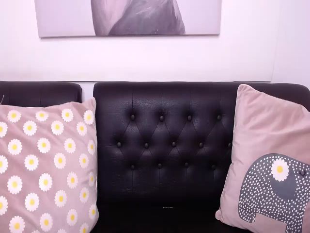 Live sex webcam photo for Katsumi_zenn #264200894