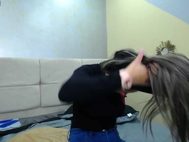 Live sex webcam photo for Jipsya #248642632