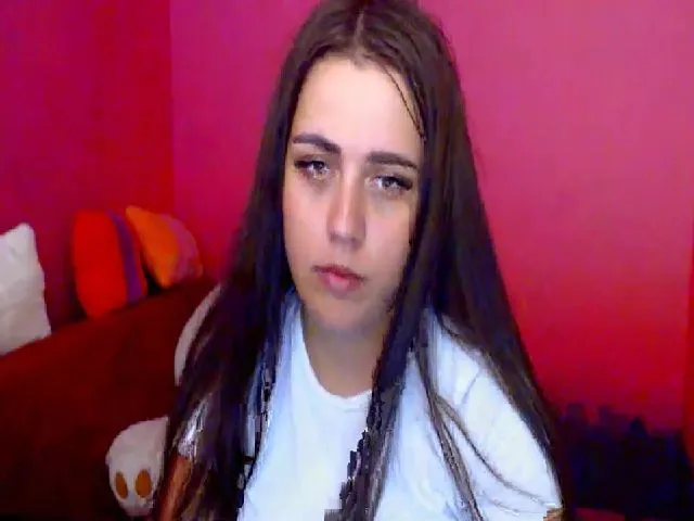 Live sex webcam photo for JordanFrank #256236277