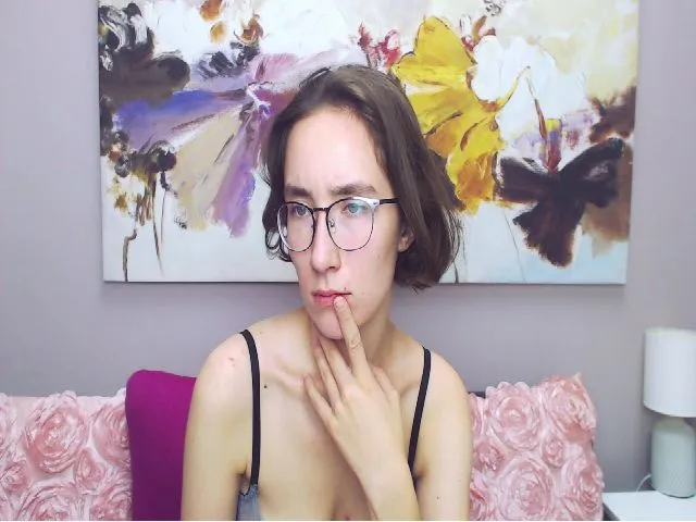 Live sex webcam photo for CleverAlexiss #260435214