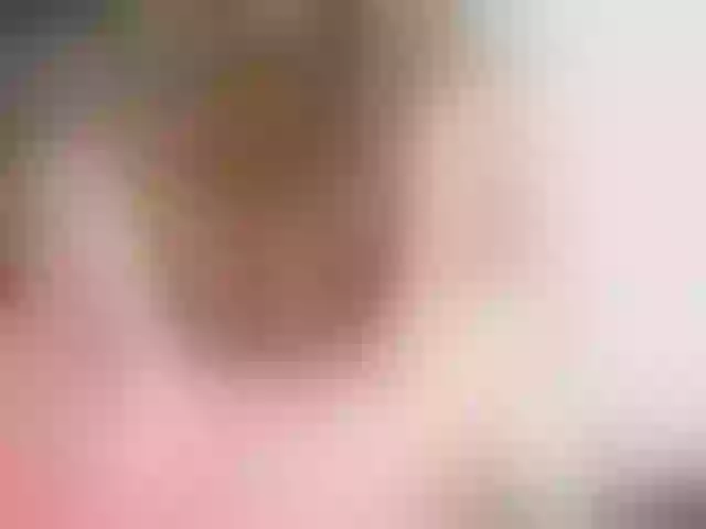 Live sex webcam photo for CharlotteWil #252618700