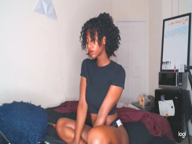 Live sex webcam photo for Seven #264060559