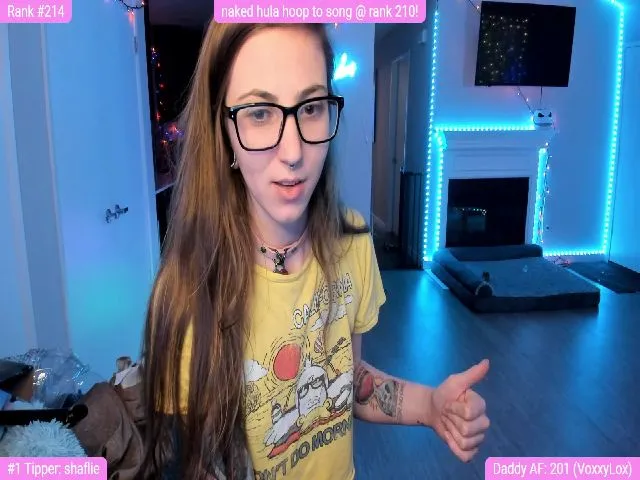 Live sex webcam photo for TheSharkQueen #259883055