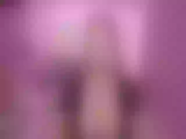 Live sex webcam photo for PtiMermaid #253645762