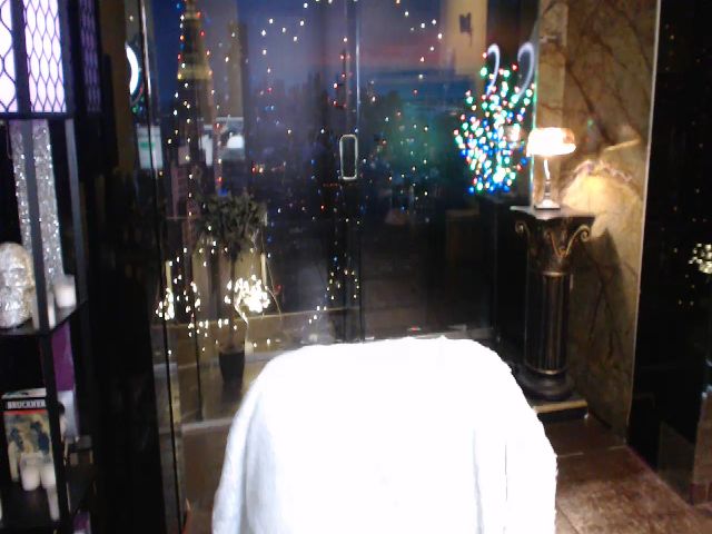 Live sex webcam photo for sunn_o #260560253