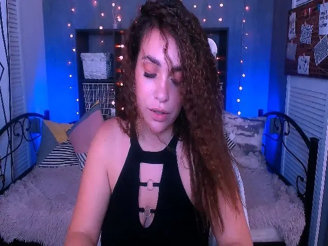 Live sex webcam photo for RosalieAnders #252756534