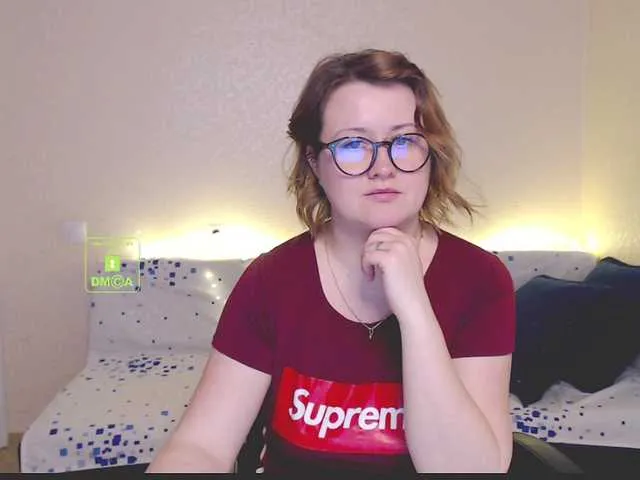 Live sex webcam photo for NewAnna #241205867