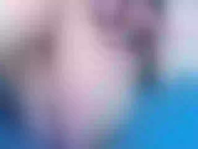 Live sex webcam photo for Kloeluv20 #257025111