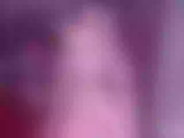 Live sex webcam photo for Angelytaxx #252707831