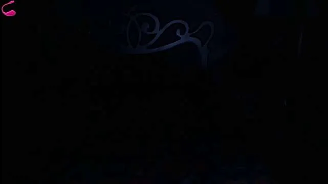 Live sex webcam photo for KendalReids #245075640