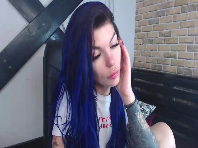 Live sex webcam photo for Lily_jay #261148593