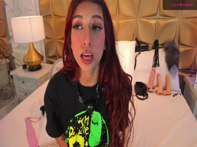 Live sex webcam photo for CandyLaw_ #256318262