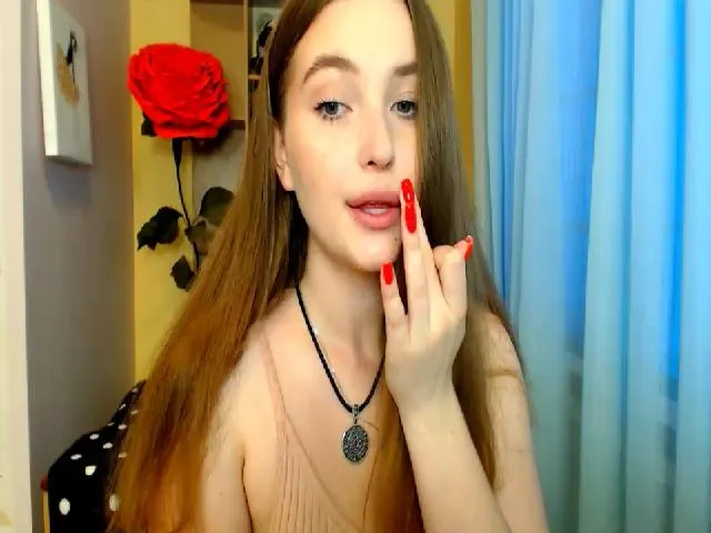 Live sex webcam photo for NikkySonge #255621908