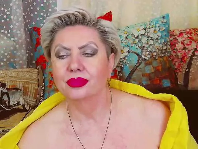 Live sex webcam photo for PoshLadyx #241312494