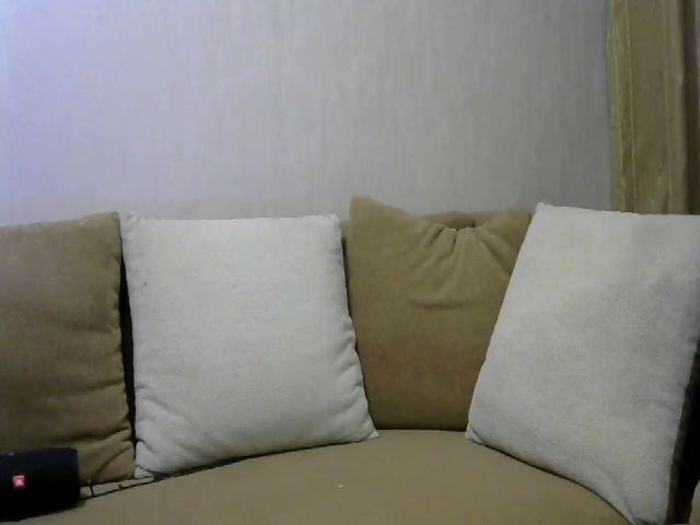 Live sex webcam photo for Mishelle_1 #253890306