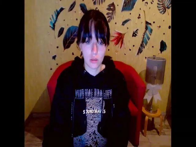 Live sex webcam photo for Vaness__A #260383634