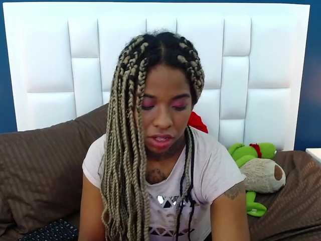 Live sex webcam photo for samantaafox #241112603