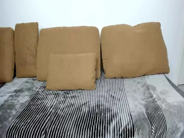 Live sex webcam photo for Jessy4Lovex #263813440
