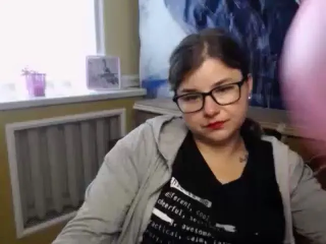 Live sex webcam photo for MonLais #254809124