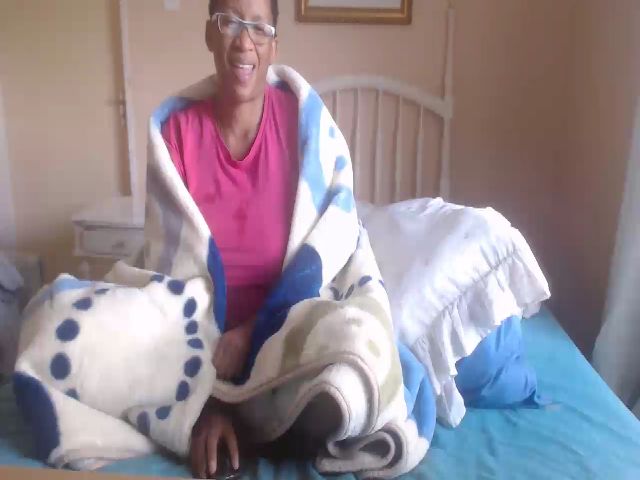 Live sex webcam photo for BustyBillie #254106477