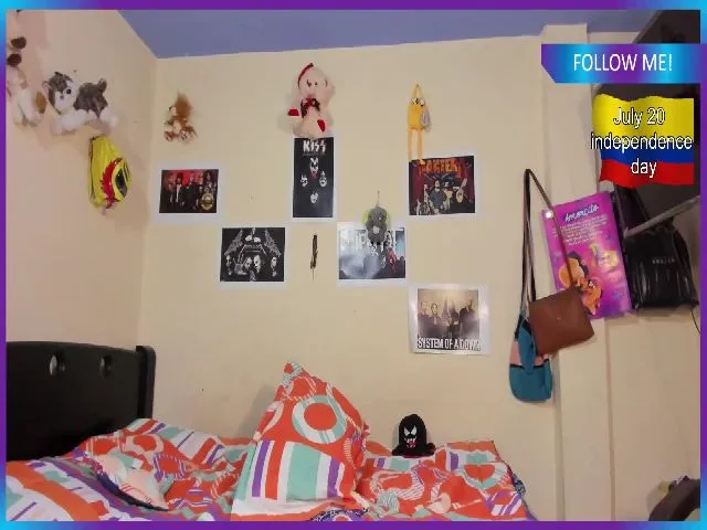 Live sex webcam photo for Hotxgirl088 #255655364