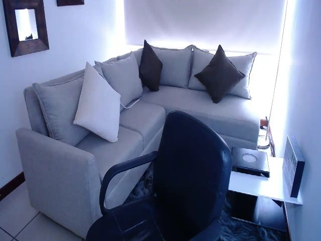 Live sex webcam photo for zamy_buhler #259333845