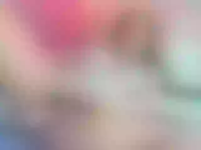 Live sex webcam photo for lizzarobert #243976508