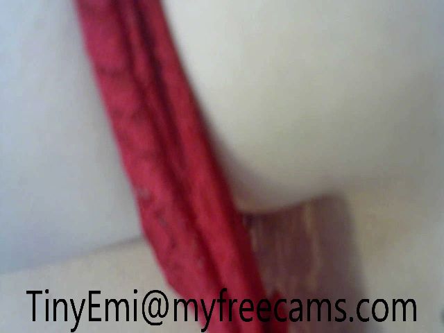 Live sex webcam photo for TinyEmi #262373084