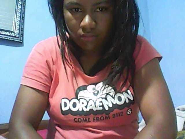 Live sex webcam photo for mybigass15 #264130032