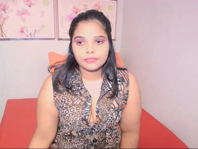 Live sex webcam photo for Indiankimmy #255601216