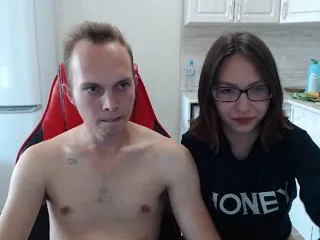 Live sex webcam photo for GreatCouple1 #240607243