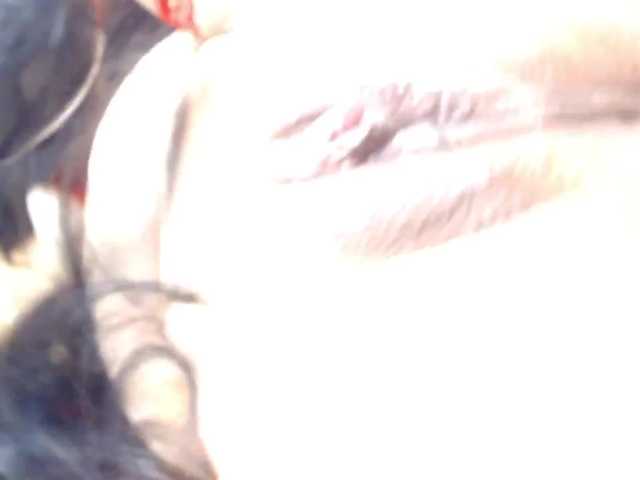 Live sex webcam photo for liannamillan #241049577