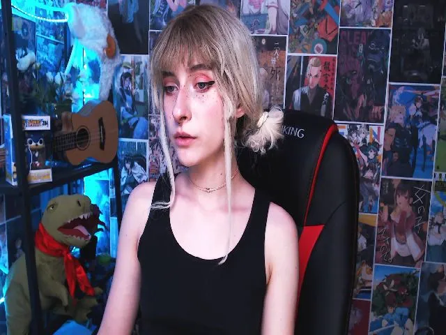 Live sex webcam photo for Manarose27 #260279042