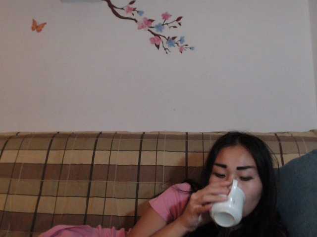 Live sex webcam photo for Milena0606 #262395406