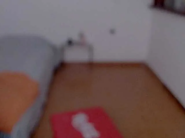 Live sex webcam photo for Ailyn88 #242141109