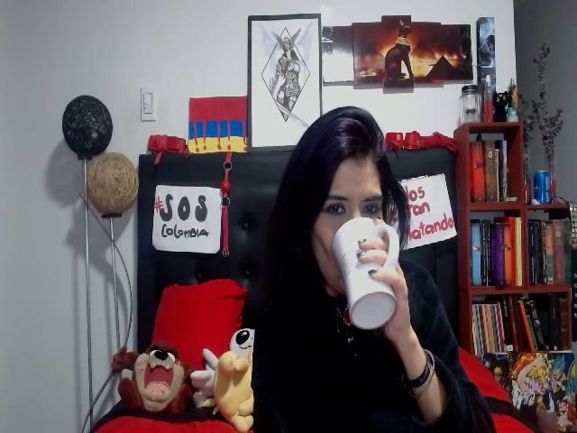 Live sex webcam photo for MilfKatty #253332190