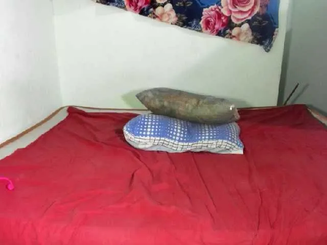Live sex webcam photo for wonderdiana #240964080