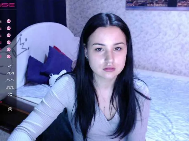 Live sex webcam photo for TastyPussya #241346137