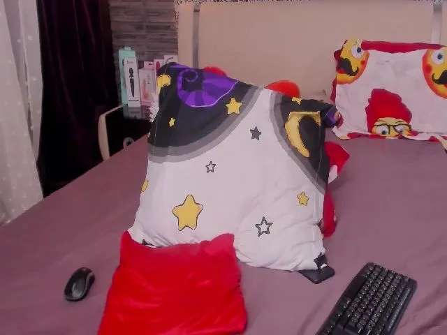 Live sex webcam photo for Hotschocolate #258344763