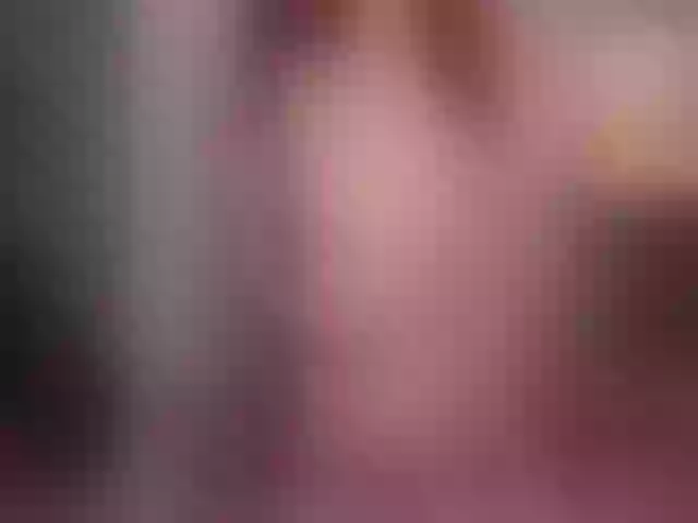 Live sex webcam photo for LiseFox #253572528